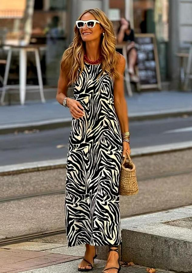 Askılı Yuvarlak Yakalı Zebra Desenli Uzun Süprem Elbise