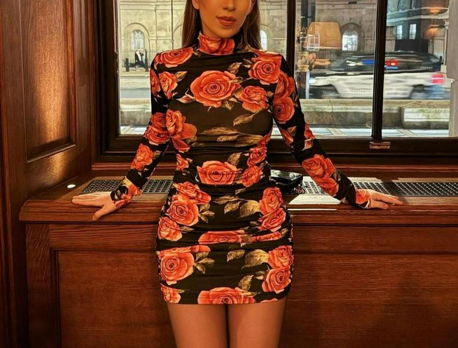 Balıkçı Yaka Gül Baskılı Fırsat Ürün Mini Elbise