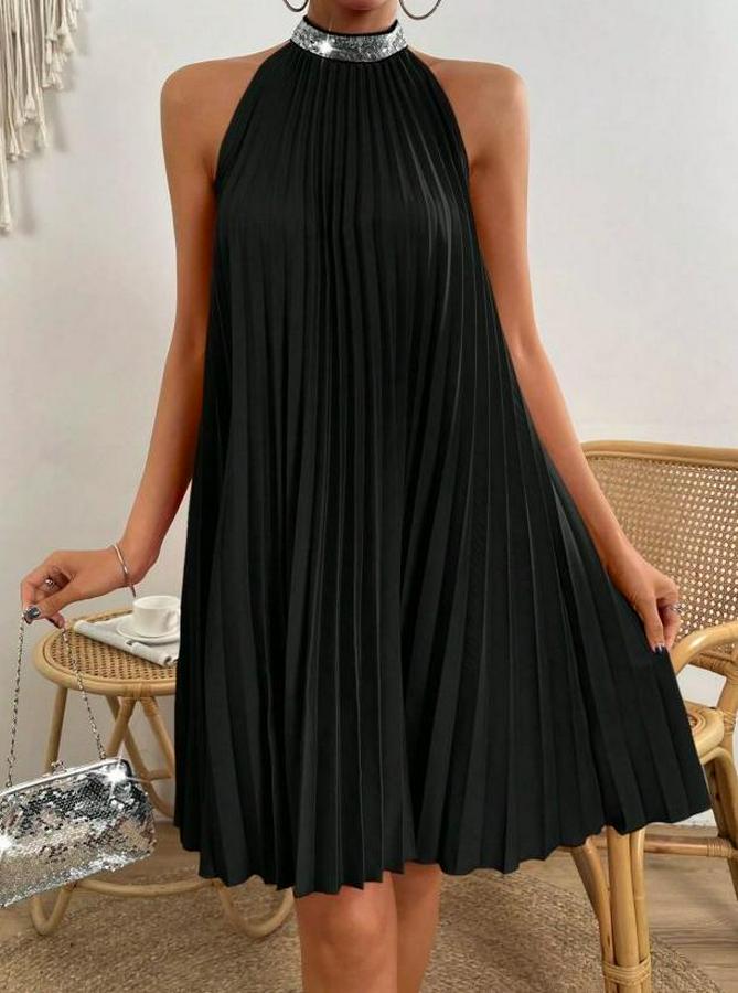 Balıkçı Yaka Omuzlardan Açık Pılelı Kısa Janjan Krep Elbise