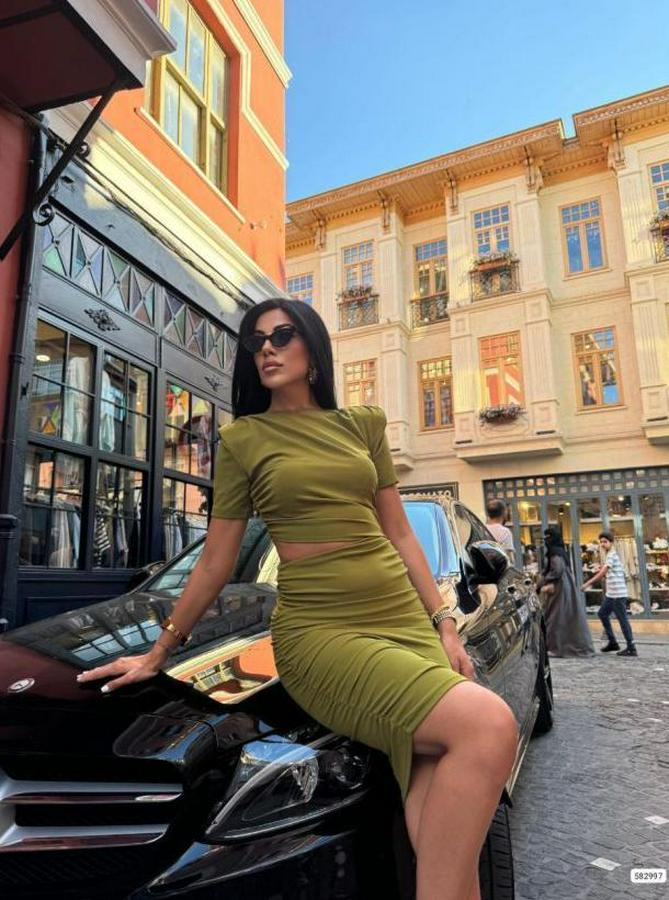 Bel Dekolteli Yanı Büzgü Detay Dalgıç Krep Kumaş Mini Elbise