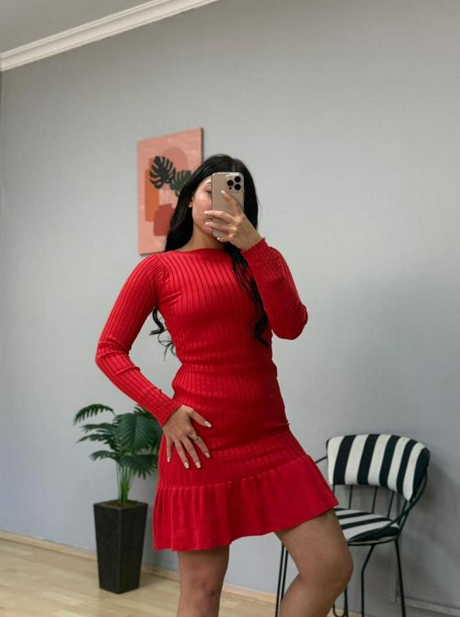 Bisiklet Yaka Uzun Kol Etek Ucu Fırfırlı Triko (Polyenit) Mini Boy Elbise