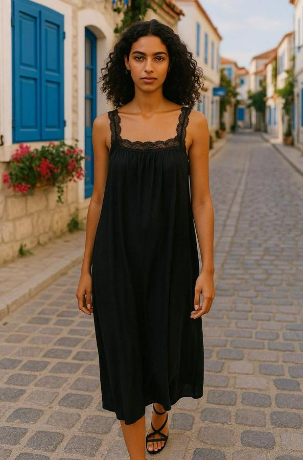 Dantel Askılı Kare Yakalı Uzun Viskon Elbise