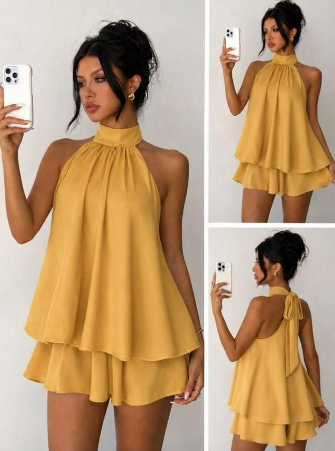 Halter Yaka Volan Detaylı Mini Elbise