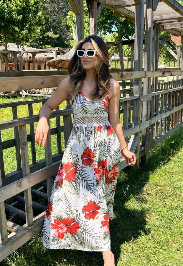 Ip Askılı V Yakalı Bel Güpür Çiçek Desenli Yandan Yırtmaçlı Maksi Süprem Elbise