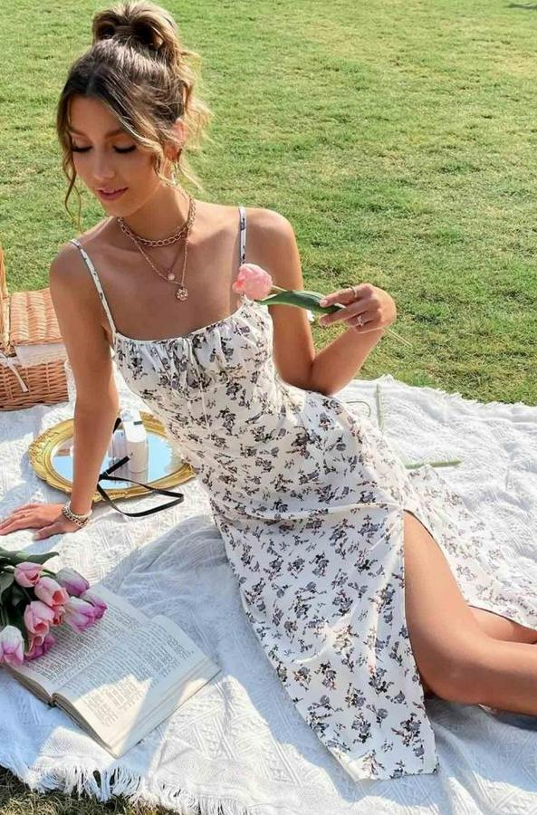 Ip Askılı Yakadan Bağcıklı Desenli Süprem Elbise