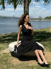 Ithal Krep Kumaş Kruvaze Yaka Eteği Kloş Kolsuz Mini Elbise