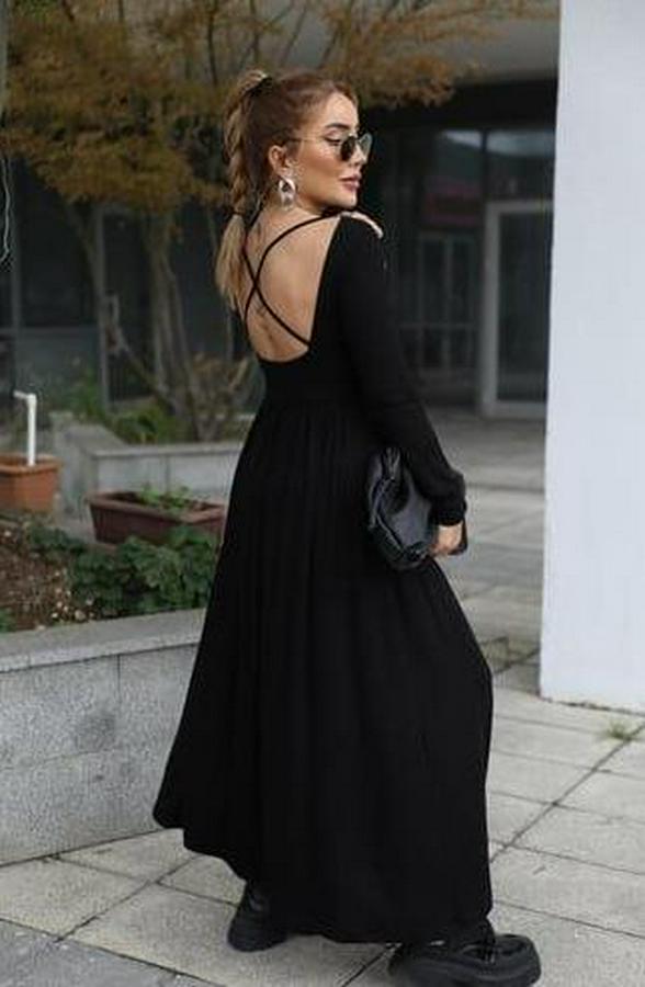 Kayık Yaka Sırt Dekoltesi Ve Yırtmaç Detay Maxi Boy Elbise