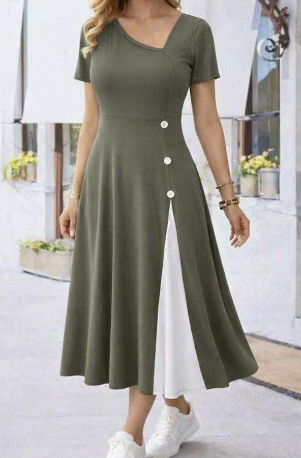 Kısa Kollu Asimetrik Yakalı Düğme Detaylı Midi Viskon Elbise