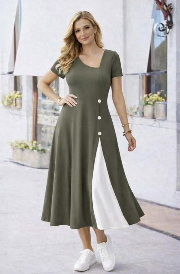 Kısa Kollu Asimetrik Yakalı Düğme Detaylı Midi Viskon Elbise