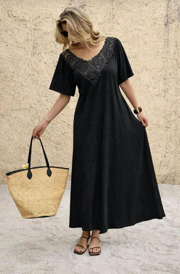 Kısa Kollu Dantel Güpür Detay V Yaka Maxi Boy Elbise