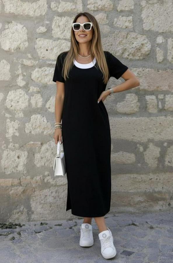 Kısa Kollu Içi Atlet Görünümlü Yandan Yırtmaçlı Uzun Viskon Elbise