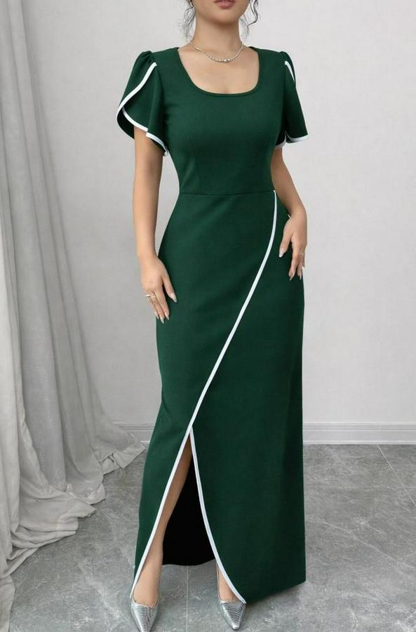 Kısa Kollu Kare Yakalı Önden Çapraz Kesim Detaylı Krep Elbise