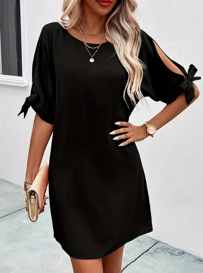 Kısa Kollu Kolu Bağlamalı Yakası Açık Janjan Elbise