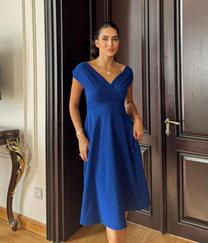 Kısa Kollu Kruvaze Yaka Eteği Volanlı Krep Elbise