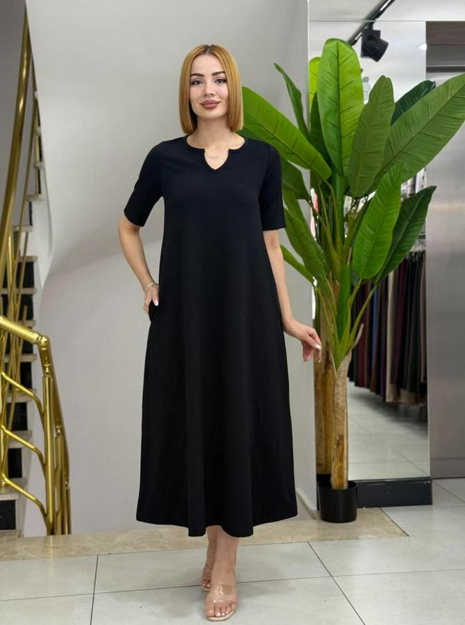 Kısa Kollu V Yakalı Cep Detaylı Uzun Janjan Krep Elbise
