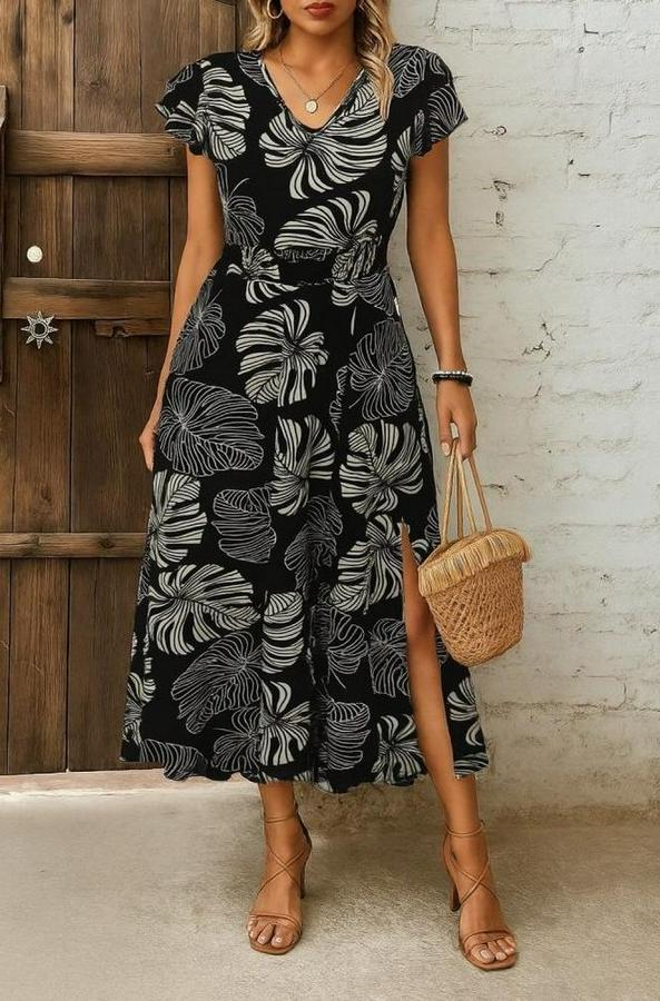 Kısa Kollu V Yakalı Desenli Yandan Yırtmaçlı Süprem Elbise