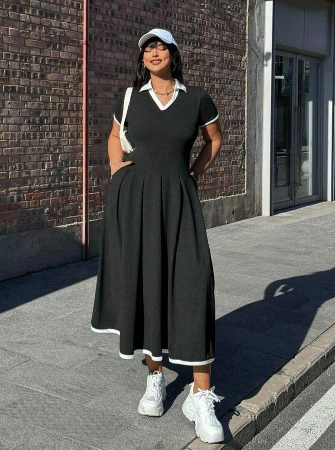 Kısa Kollu V Yakalı Pileli Uzun Janjan Krep Elbise