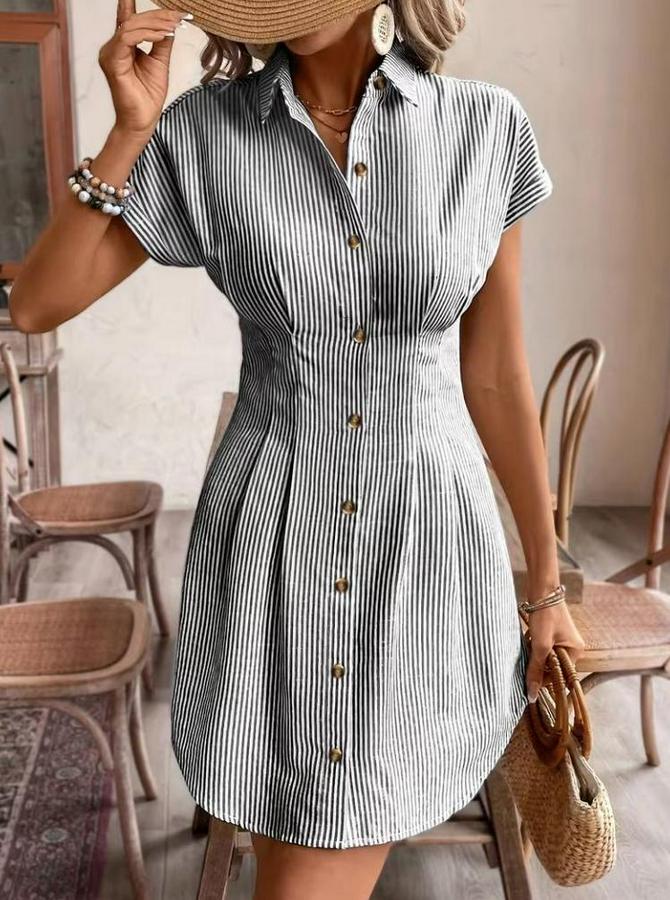 Kısa Kollu Yakalı Önden Düğmeli Kısa Trikoton Elbise