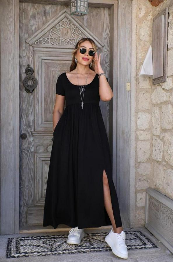 Kısa Kollu Yuvarlak Yaka Önden Yırtmaçlı Cepli Viskon Uzun Elbise