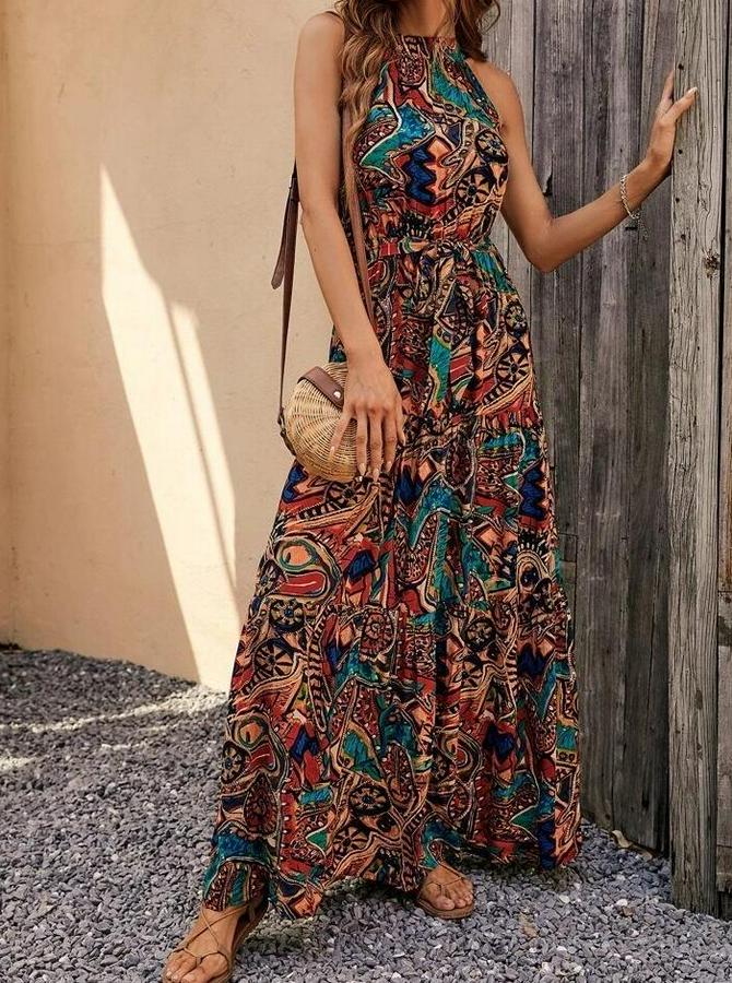 Kolsuz Halter Yaka Beli Lastikliotantik Desenli Mikro Kumaş Elbise