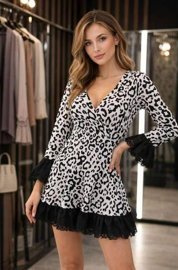 Kruvaze Yaka Dantel Volan Detay Leopar Baskılı Mini Elbise