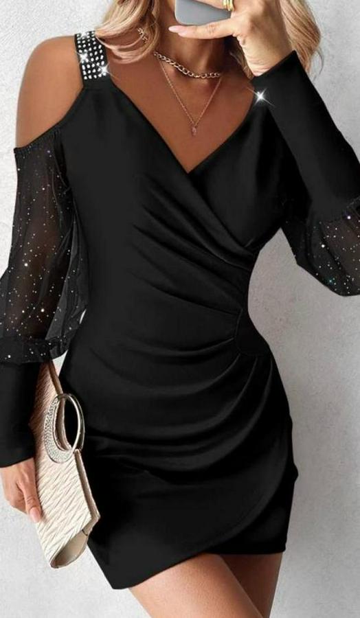 Kruvaze Yaka Omuz Ve Sırt Dekolteli Taş Detay Mini Elbise