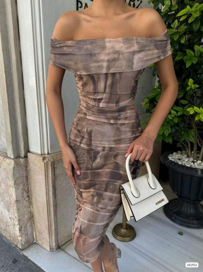 Madonna Yaka Dalga Desen Midi Boy Şifon Elbise