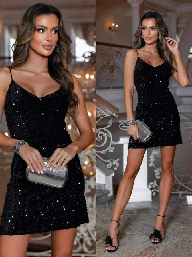 Omuz Askılı Sırt Dekolteli Kadife Kumaş Üzerine Full Pul Payetişlemeli Mini Elbise