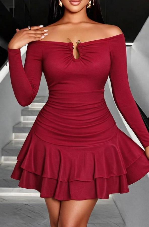 Omuzlardan Açık Belden Saran Büzgülü Etek Ucu Volanlı Dalgıç Mini Elbise