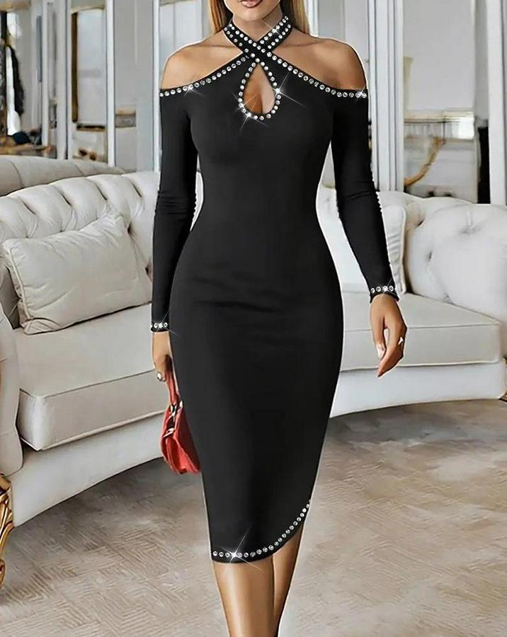 Omuzlardan Açık Boyundan Geçmeli Damla Detaylı Taşlı Midi Dalgıç Elbise