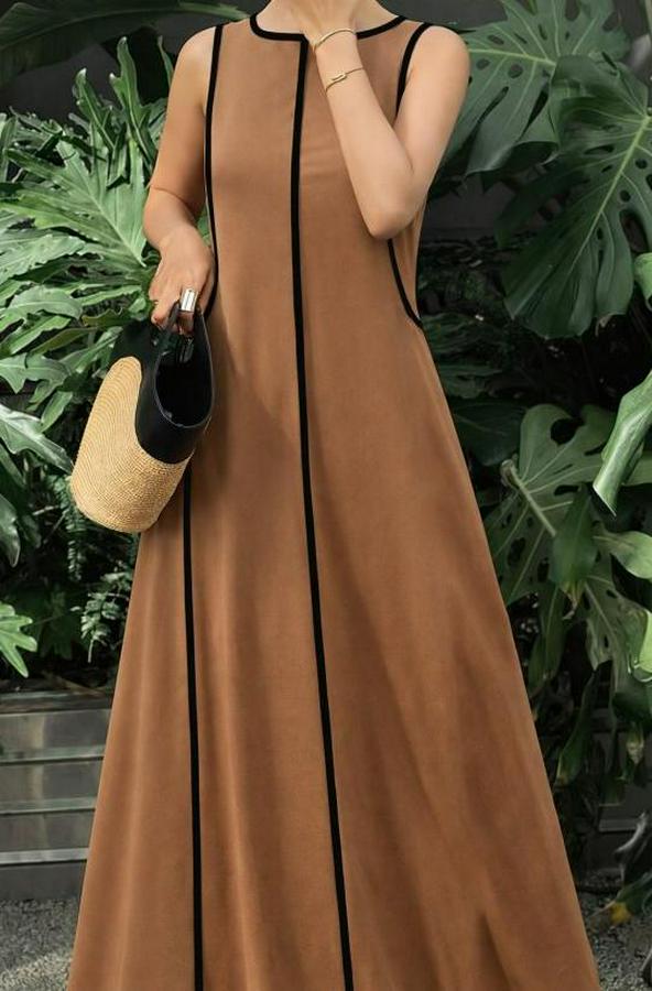 Omuzlardan Açık Yaka Ince Şerit Detaylı Uzun Viskon Elbise
