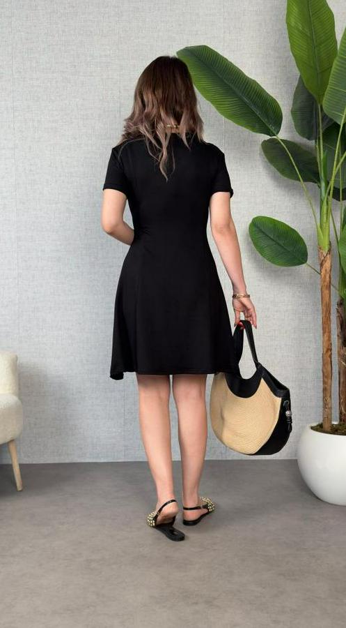 Penye Kumaş Çiçek Desenli Nakışlı Elbise