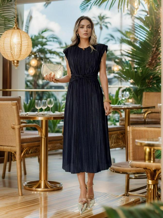 Plise Kumaş Bel Detaylı Midi Boy Elbise