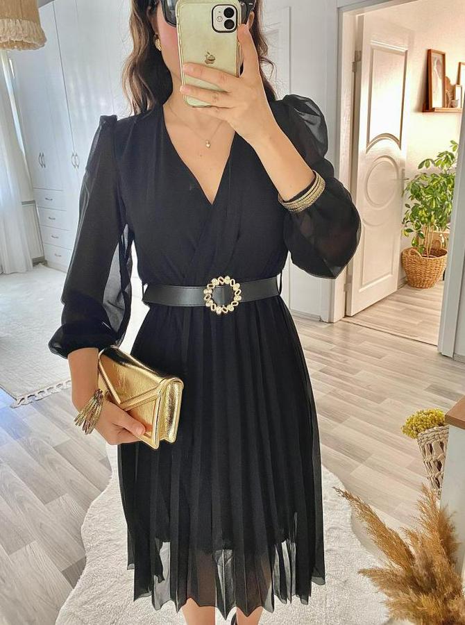 Şifon Kumaş Astalı Kloş Kesim Kruvaze Yaka Midi Boy Elbise