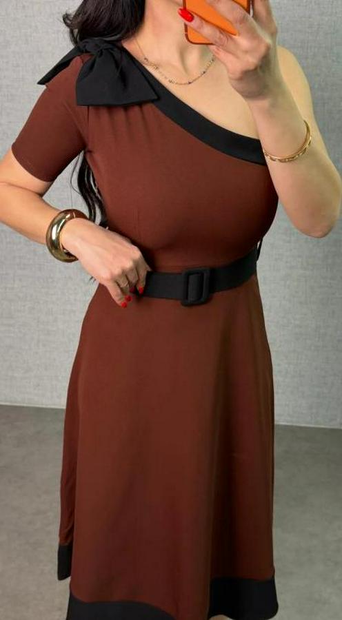 Tek Omuz Fiyonk Detaylı Midi Boy Elbise