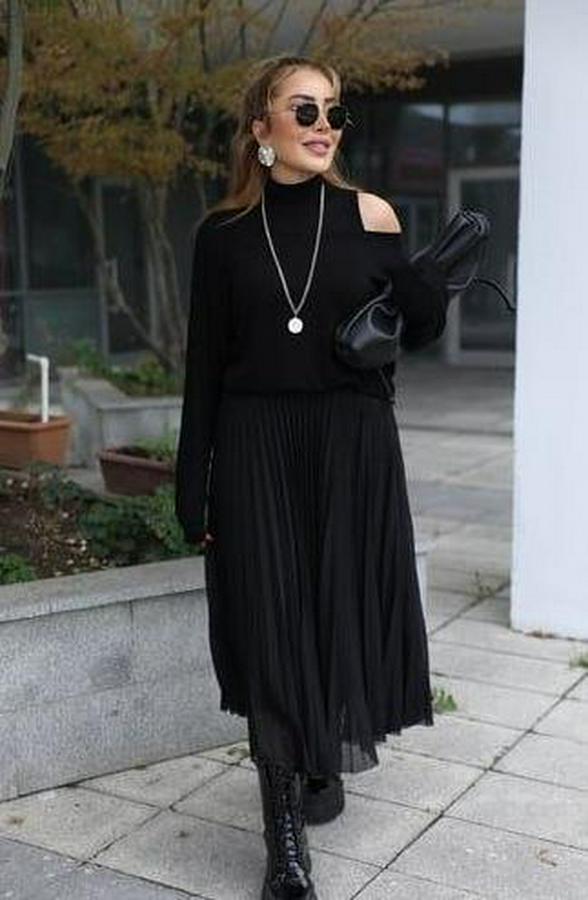 Triko Plise Ve Tül Detay Iki Parça Elbise