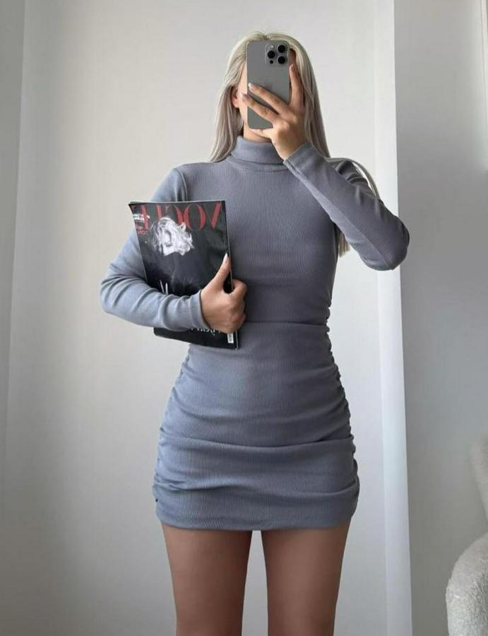 Uzun Kollu Balıkçı Yaka Büzgü Detay Kaşkorse Kumaş Mini Elbise