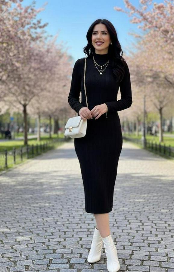 Uzun Kollu Balıkçı Yaka Triko Elbise