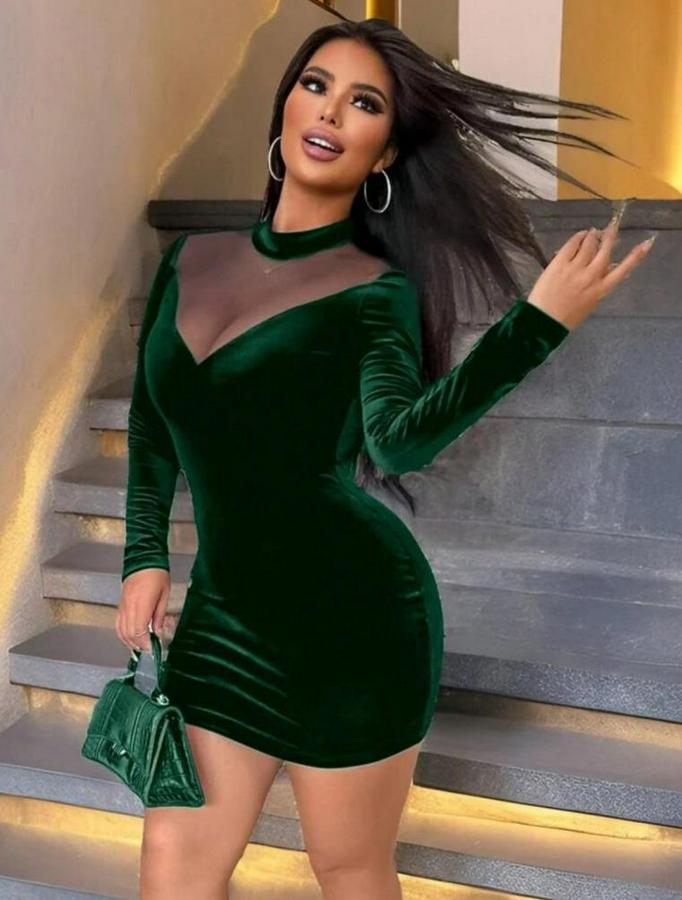 Uzun Kollu Balıkçı Yaka Tül Detaylı Mini Kadife Elbise