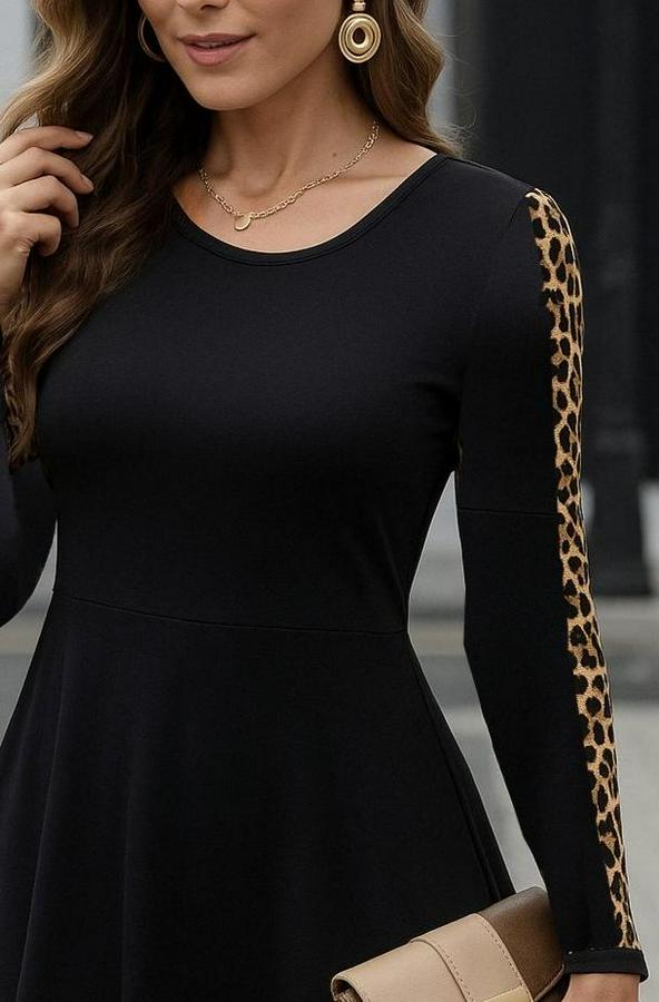Uzun Kollu Bisiklet Yaka Kollar Leopar Detay Iki Iplik Mini Boy Elbise