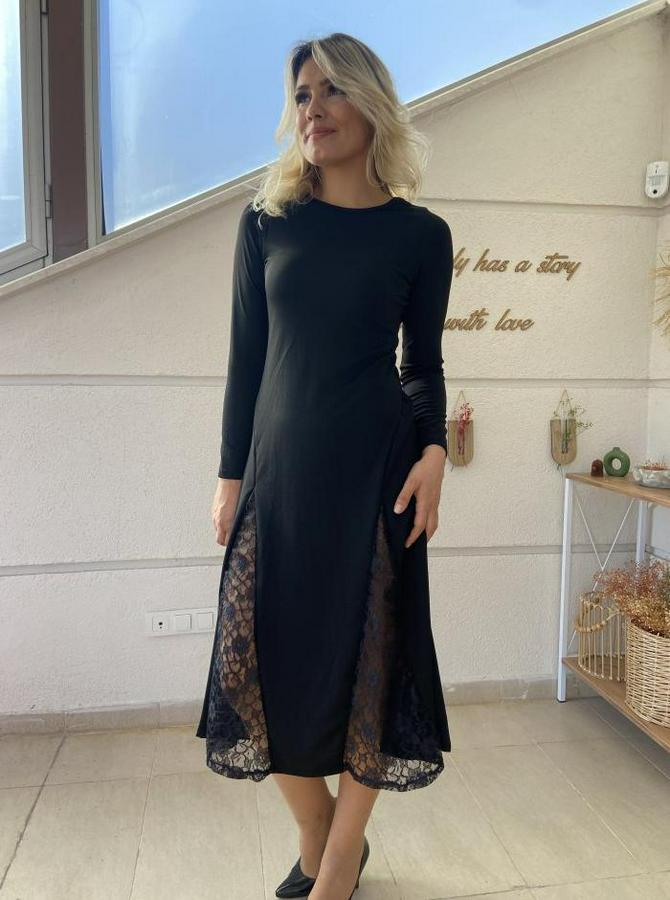 Uzun Kollu Bisiklet Yaka Sırt Dekolteli Dantel Yırtmaçlı Uzun Krep Elbise