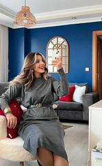 Uzun Kollu Bisiklet Yaka Yırtmaç Detay Triko Midi Boy Elbise