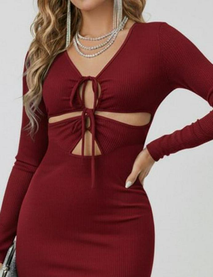 Uzun Kollu Göğüs Ve Göbek Dekolte Detay Sandy Midi Boy Elbise