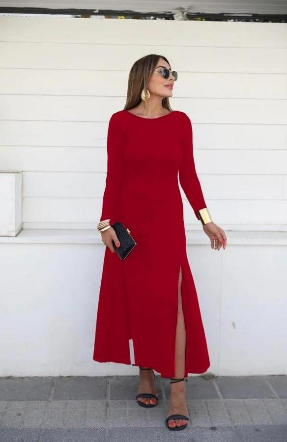 Uzun Kollu Hafif Kayık Yaka Sırt Dekolteli Yırtmaç Detaylı Viskon Tam Boy Elbise