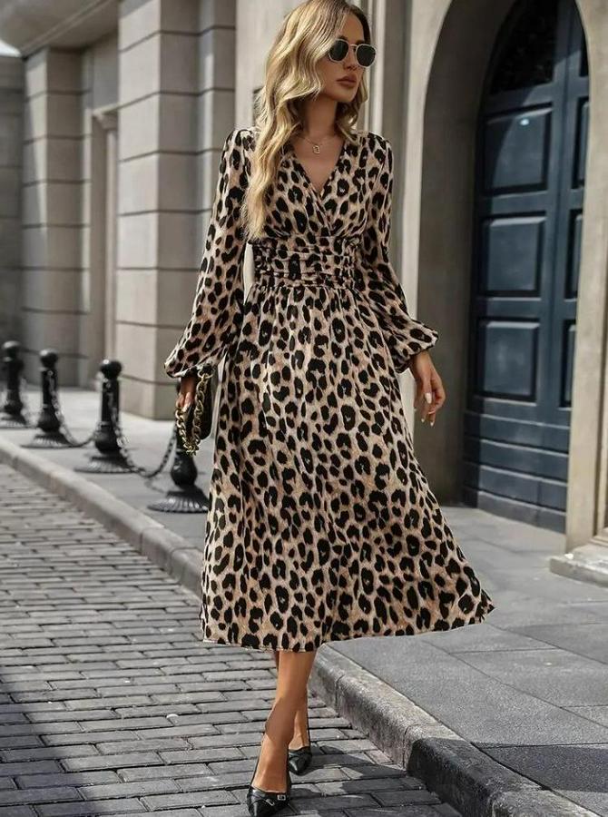 Uzun Kollu Kruvaze Yaka Belden Oturtmalı Midi Modal Leopar Desenli Elbise