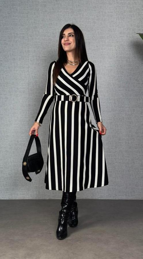 Uzun Kollu Kruvaze Yaka Kemer Dahil Çizgili Triko Elbise