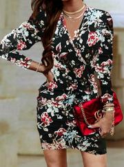 Uzun Kollu Kruvaze Yaka Ön Kısım Büzgülü Dalgıç Mini Boy Elbise