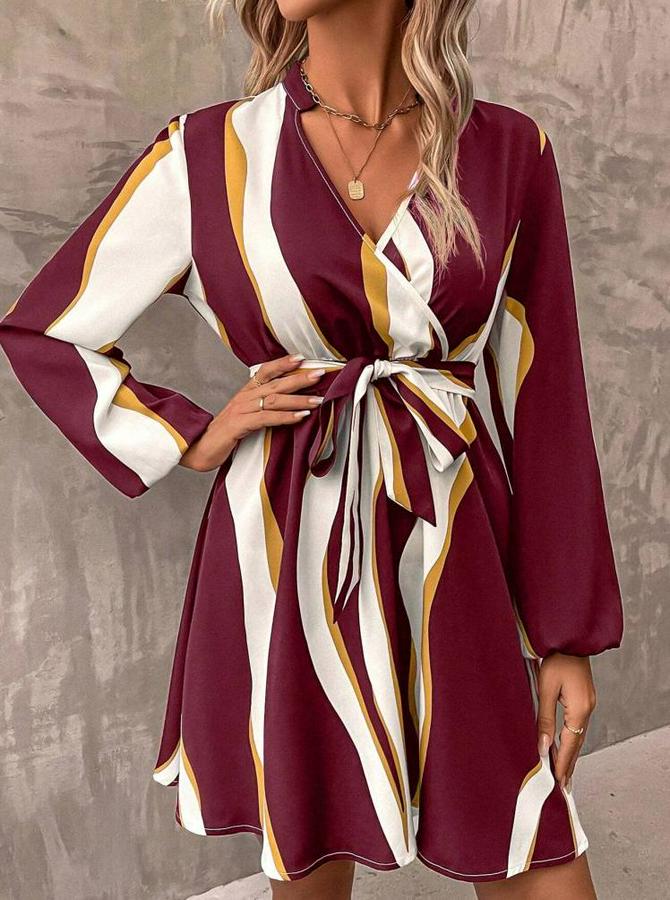 Uzun Kollu Kruvaze Yakalı Desenli Modal Mini Elbise