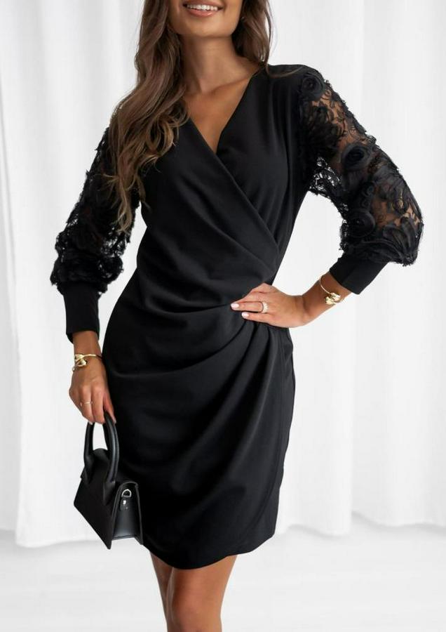 Uzun Kollu Kruvaze Yakalı Önden Çapraz Detaylı Kolları Çiçek Dantel Detaylı Mini Ithal Krep Elbise