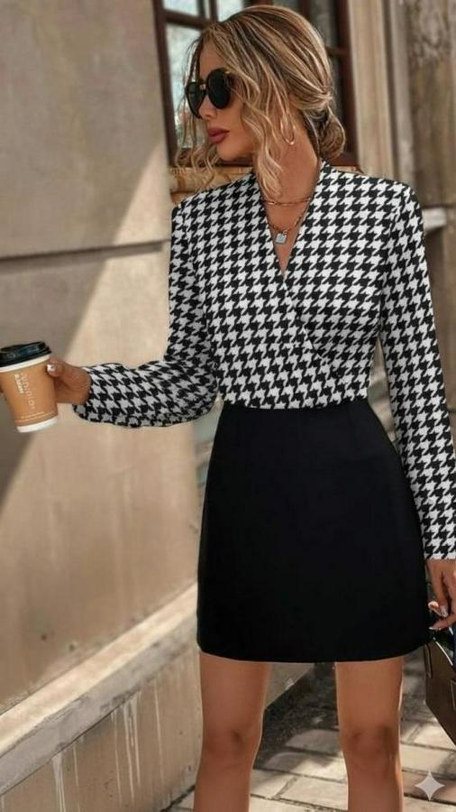 Uzun Kollu Kruvaze Yakalı Üst Dalgıç Alt Ithal Krep Mini Elbise